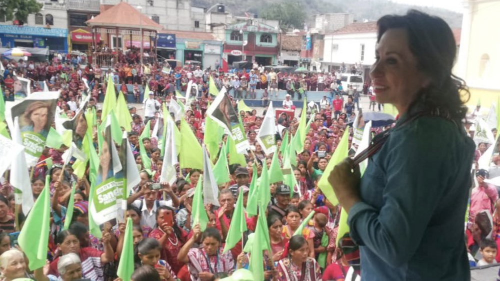 Dejan en suspenso proceso para quitar fueros a candidata presidencial de Guatemala