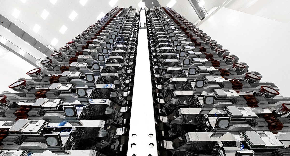 SpaceX trata de reconectar las comunicaciones de Tonga - satelites-de-starlink