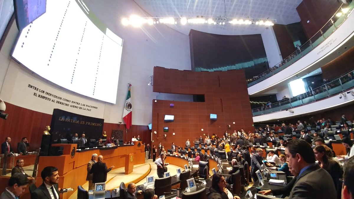 Senado revisará fallo de SCJN sobre información bancaria: Monreal