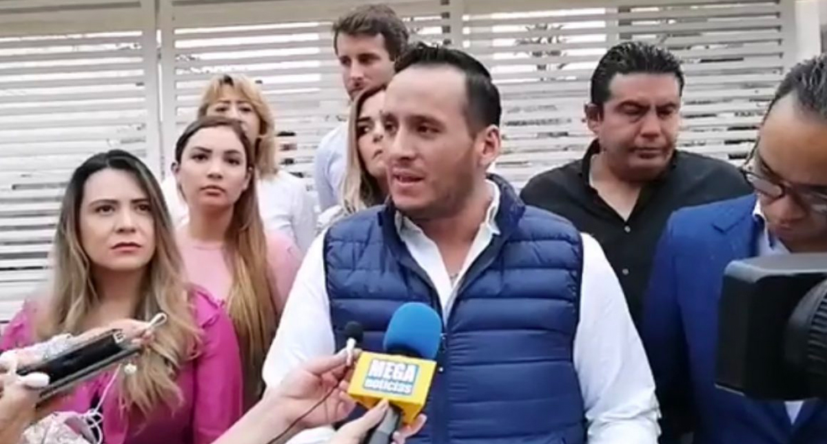 PAN denuncia al gobernador Cuitláhuac García por compra de patrullas