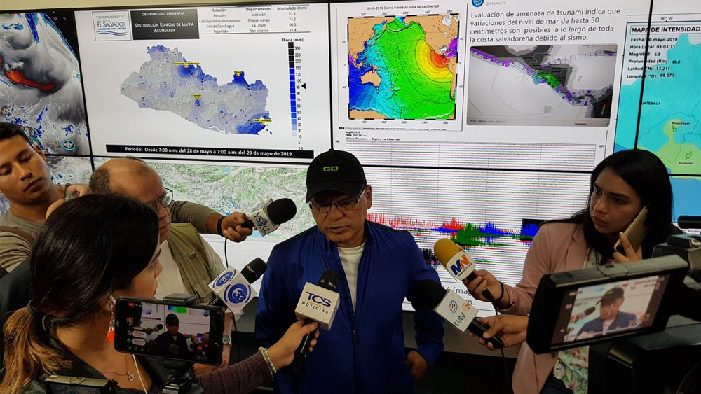 Emiten alerta de tsunami en El Salvador tras sismo de magnitud 6.6