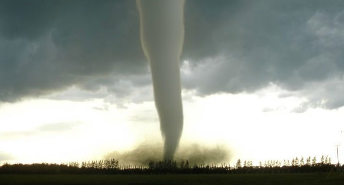 Alertan por posible formación de tornados de gran intensidad en Texas y Oklahoma