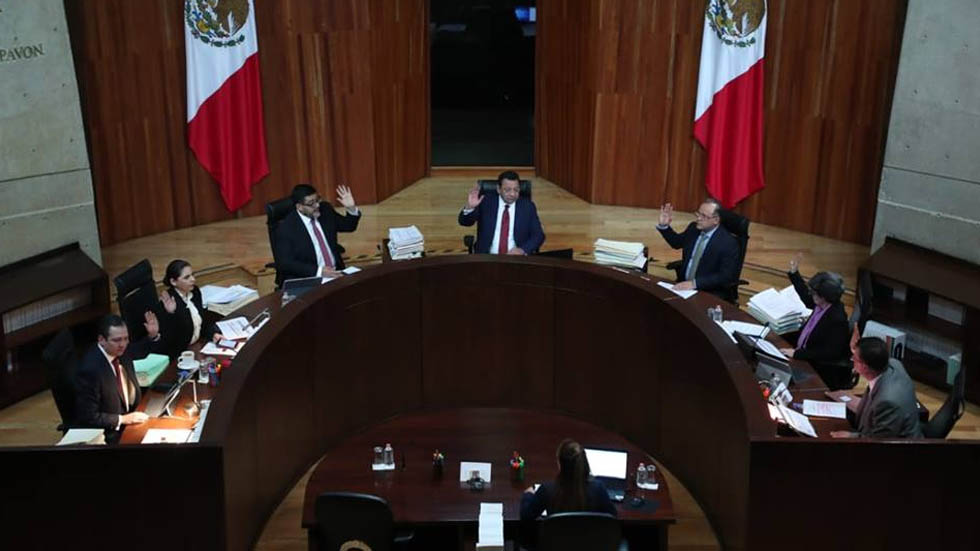 Tribunal Electoral mantiene en dos años próxima gubernatura de Baja California Tribunal Electoral mantiene en dos años próxima gubernatura de Baja California