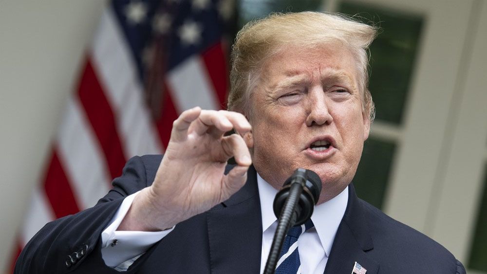 Trump despide a Pelosi y Schumer de reunión en la Casa Blanca