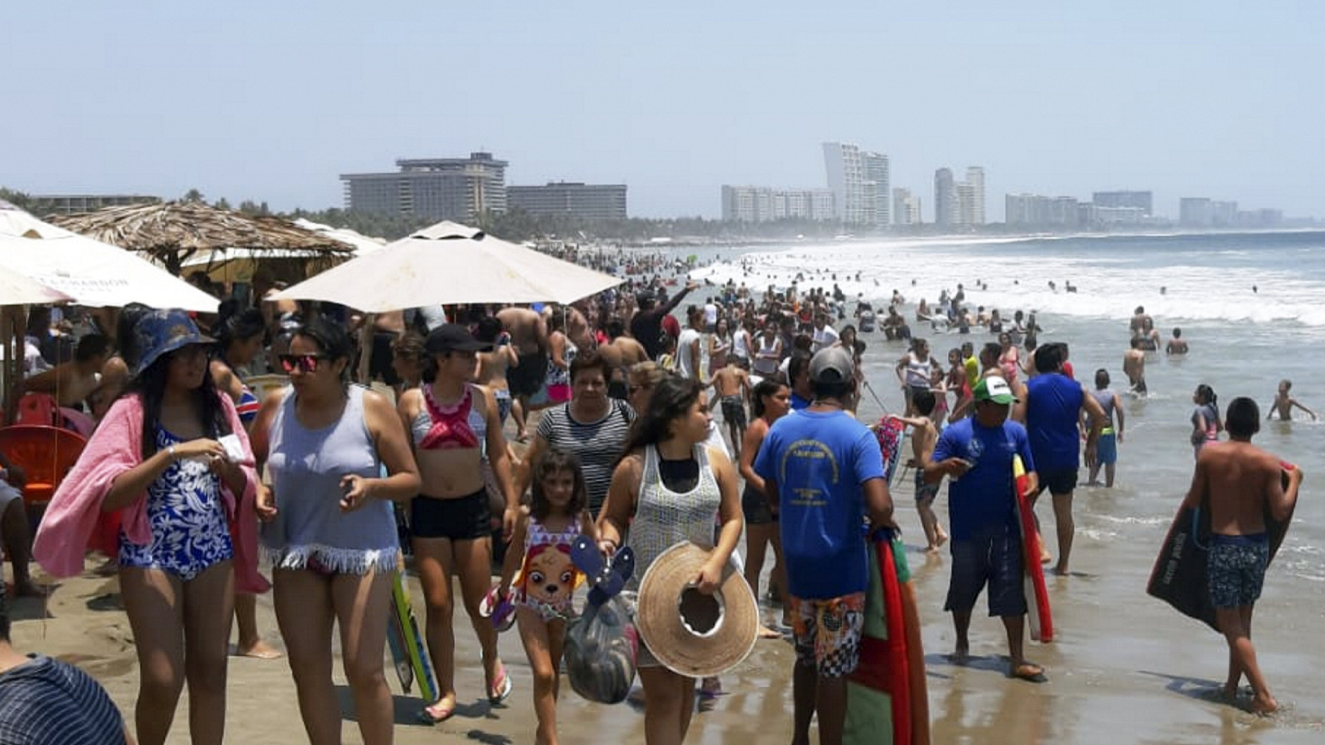 Disminuye 2.9 por ciento ingreso de turistas en marzo