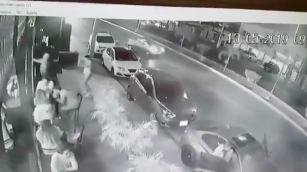 #Video Momento del ataque a cervecería de Playa del Carmen