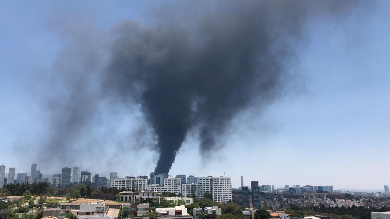 Controlan totalmente incendio en Cuajimalpa - whatsapp-image-2019-05-10-at-10029-pm
