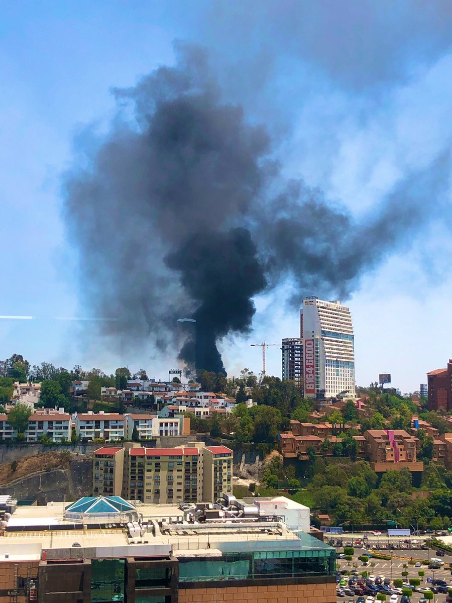 Controlan totalmente incendio en Cuajimalpa - whatsapp-image-2019-05-10-at-10600-pm
