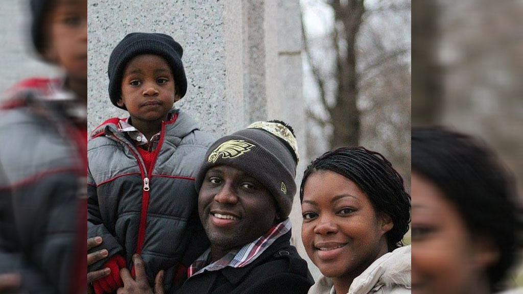 Niño de cuatro años muere de calor encerrado en auto - zion-y-sus-padres