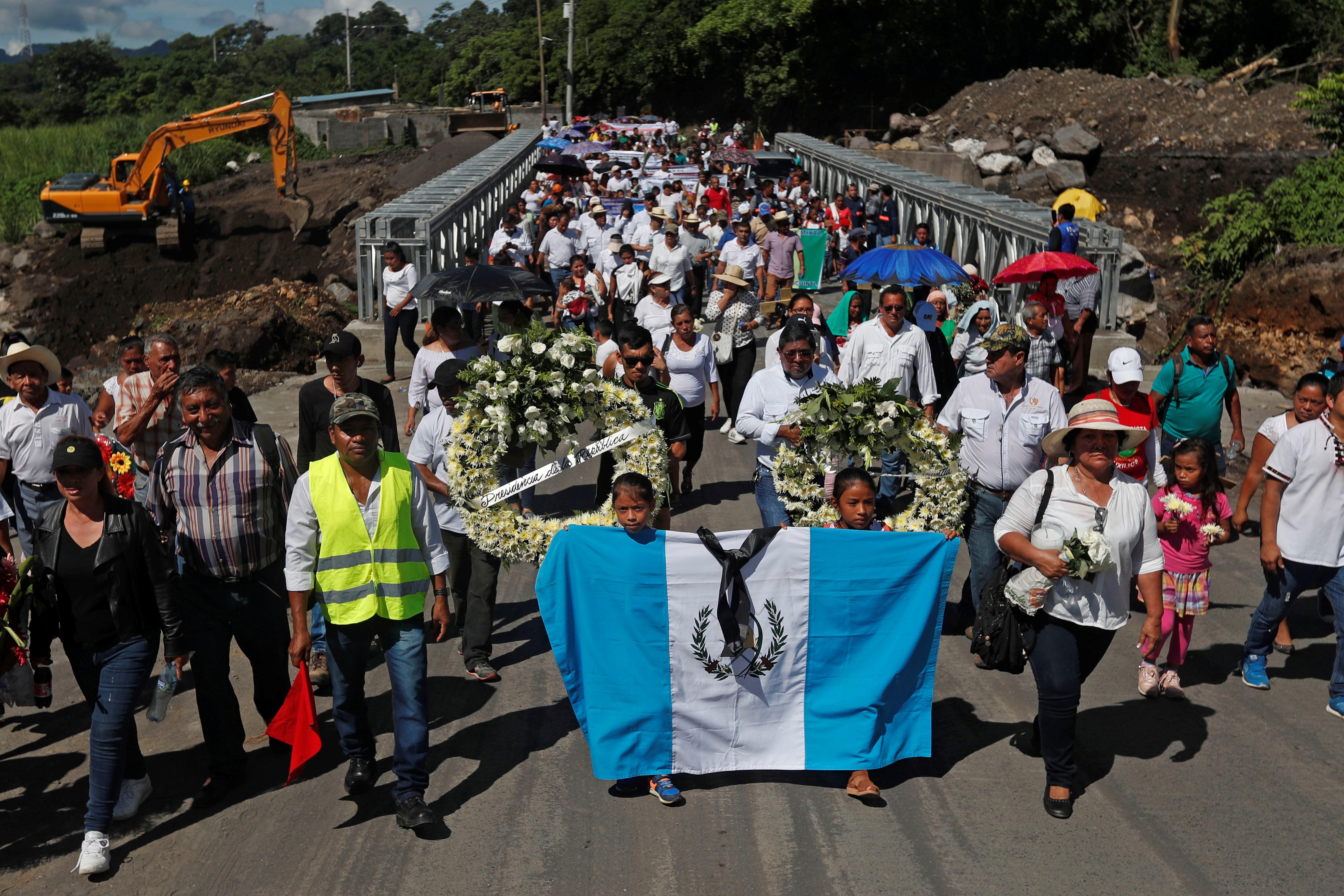 Los rostros de la tragedia del Volcán de Fuego, un año después - 636951936194548227
