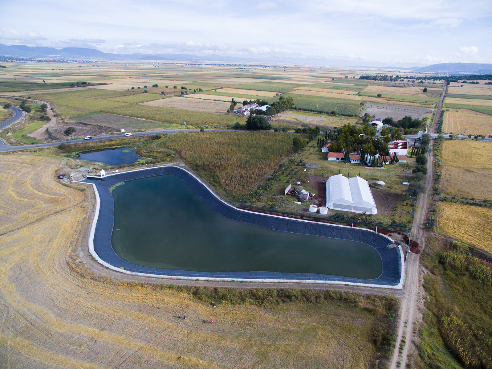 Los beneficios de cuidar el medio ambiente - agua-informe-2016