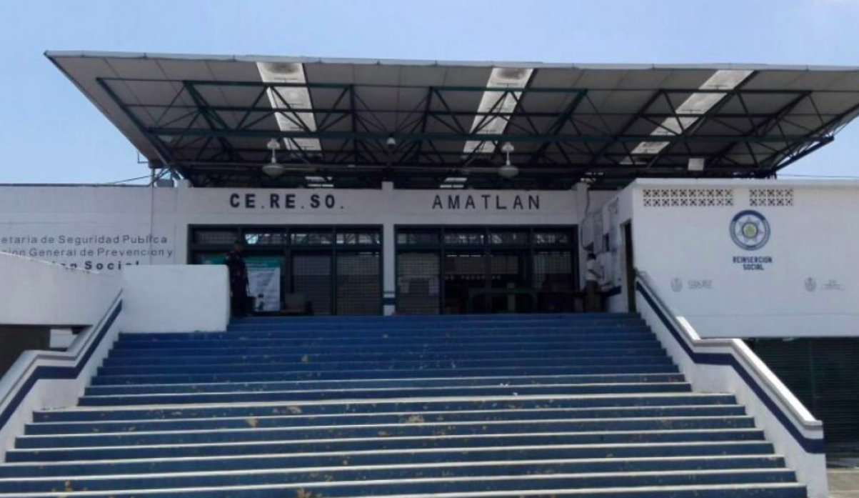 Conato de riña en penal de Amatlán