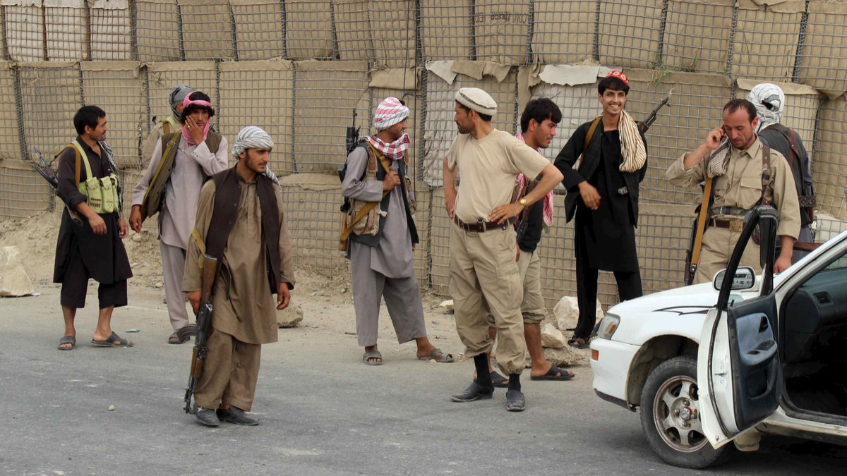 Mueren 25 milicianos en ataques del talibán en Afganistán