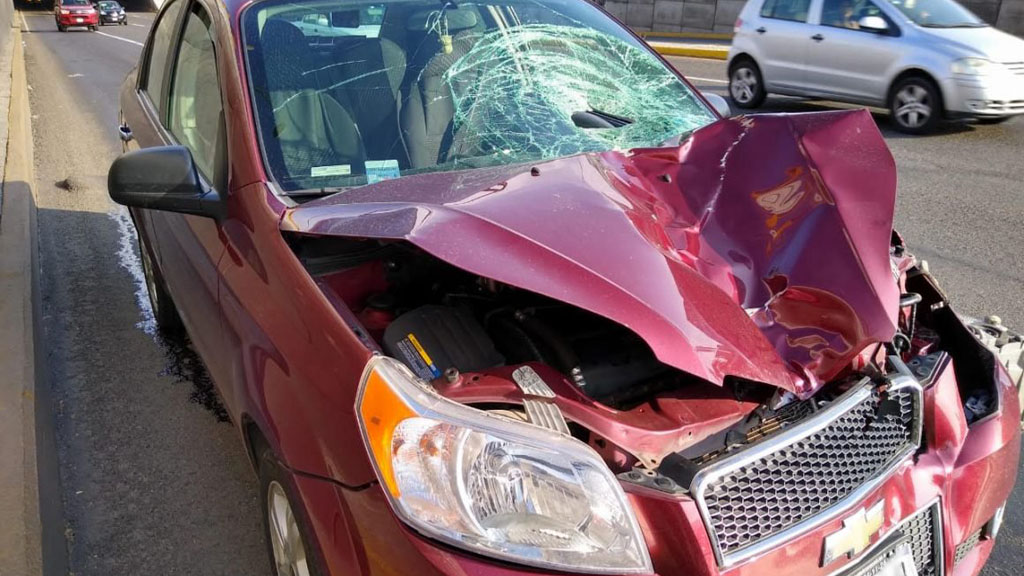 Detienen a conductor que escapó tras atropellar a dos personas