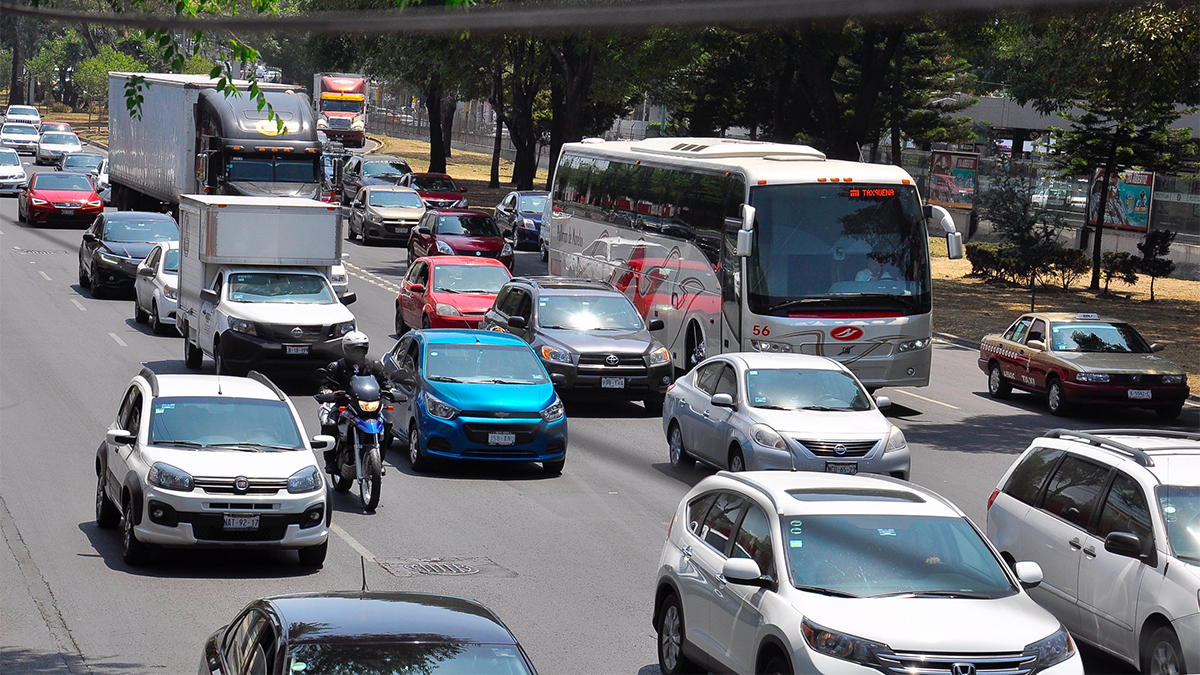 Autos foráneos no podrán circular martes, miércoles y jueves: Sheinbaum Autos foráneos no podrán circular martes, miércoles y jueves: Sheinbaum