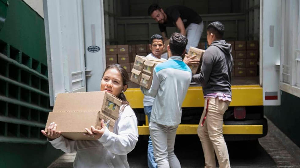 Venezolanos en Colombia reciben 52 toneladas de ayuda
