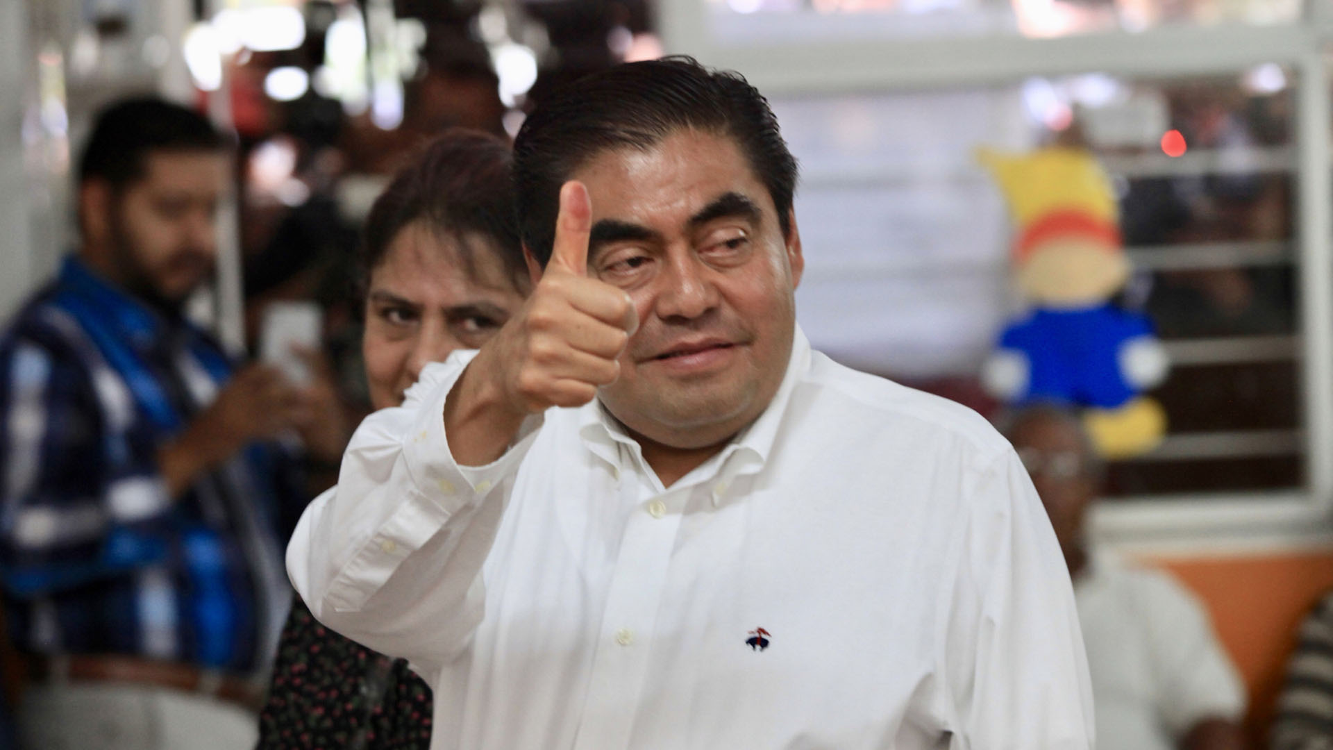 Barbosa aventaja en Puebla: Mitofsky Barbosa aventaja en Puebla: Mitofsky