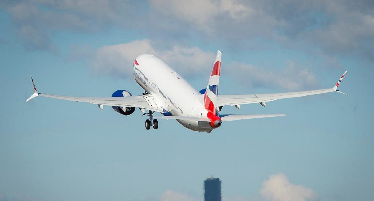 Boeing detecta piezas defectuosas en más de 300 aviones 737