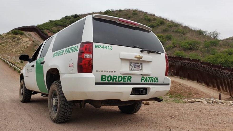 Patrulla Fronteriza halla cadáver de niña migrante en Arizona