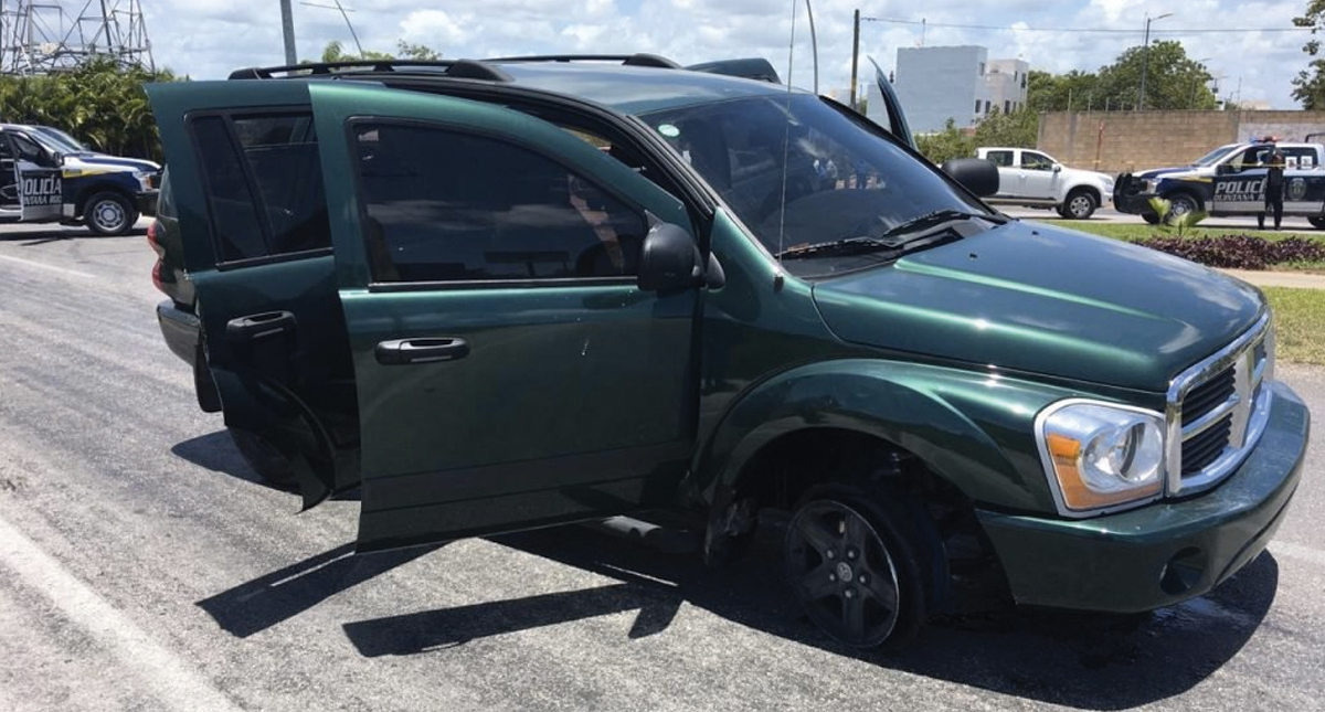 Balacera deja al menos dos presuntos sicarios muertos en Cancún