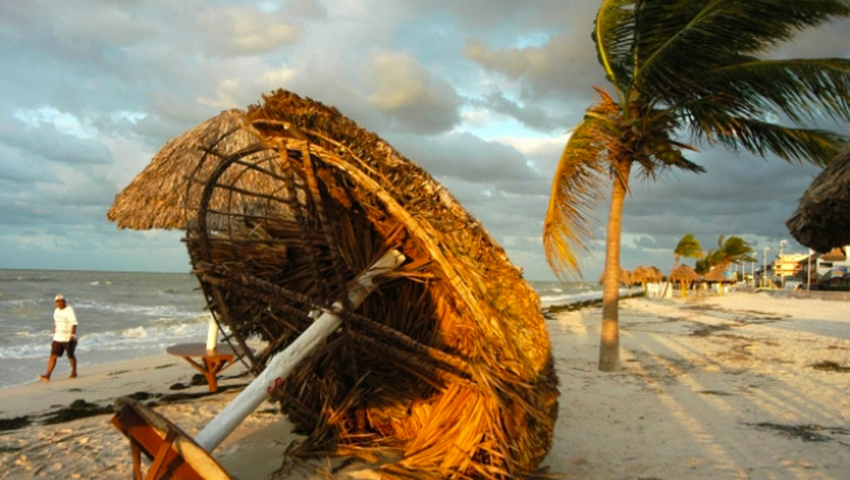 Zona de inestabilidad, con 70 por ciento de probabilidad de desarrollo ciclónico