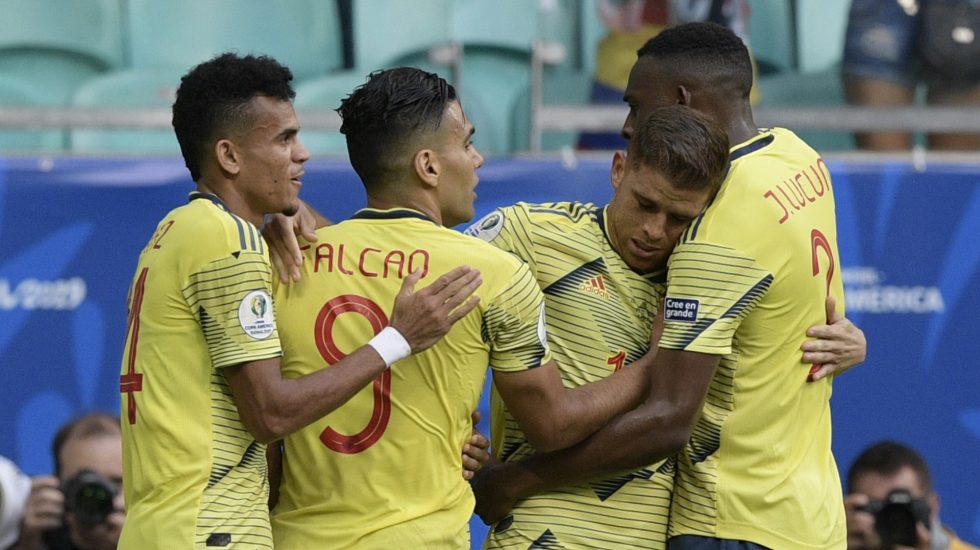 Colombia doblega a Paraguay y sigue paso perfecto en la Copa América