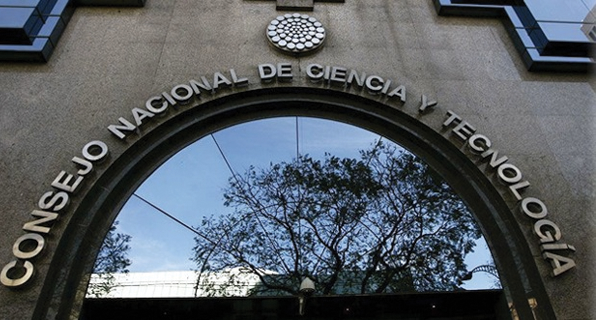 Conacyt aclara que becarios sí podrán viajar al extranjero