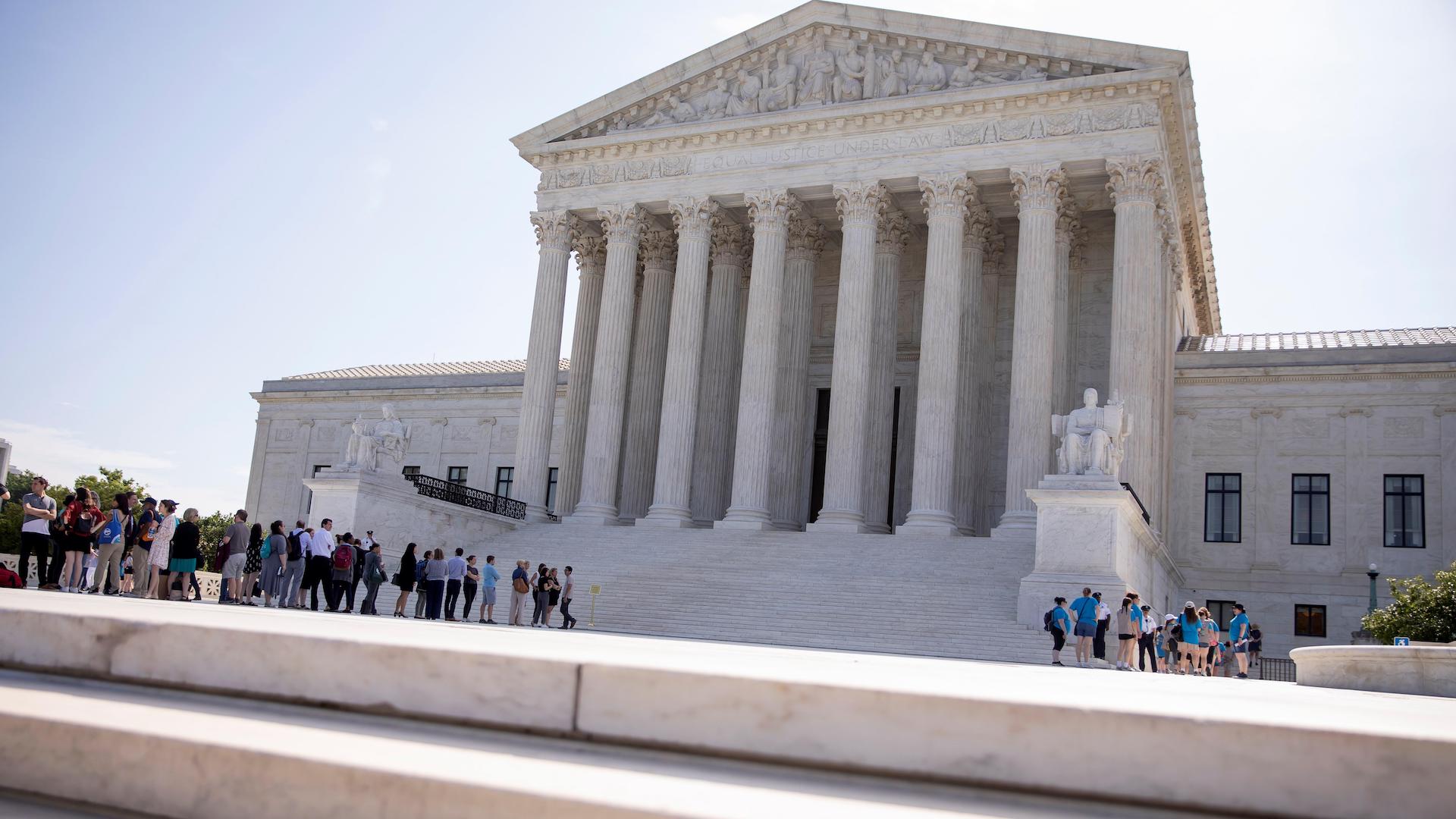 Corte de EE.UU. falla en contra de pregunta sobre ciudadanía en censo de 2020
