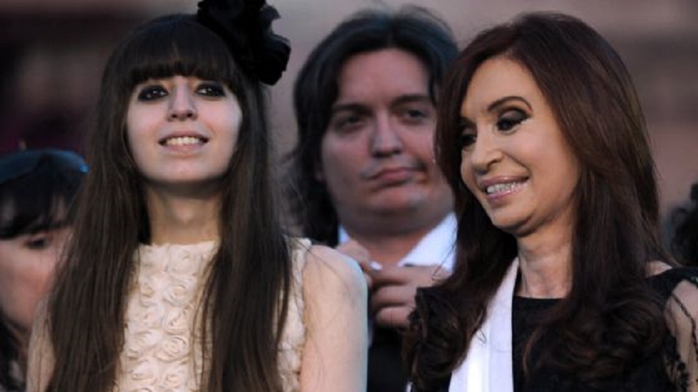 Niegan permiso de viaje a Cristina Fernández para visitar a su hija