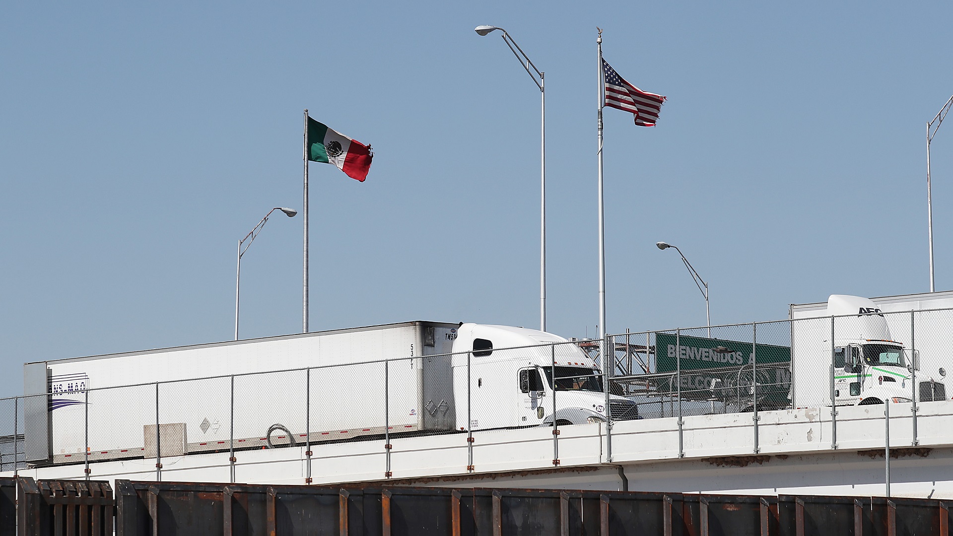 México debe resignarse a pagar aranceles por 15 días: IP