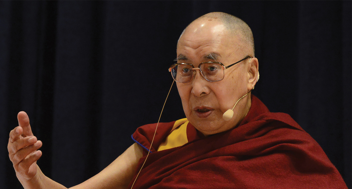 Dalái lama habla sobre las características de una mujer para sucederlo