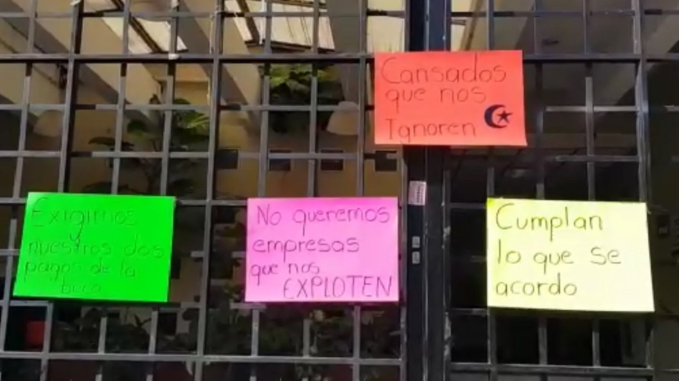 Becarios cumplen don meses sin apoyo de Jóvenes Construyendo el Futuro - demandas-de-becarios-de-jovenes-construyendo-el-futuro