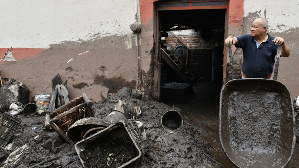 Van cuatro muertos por desborde de río en San Gabriel, Jalisco
