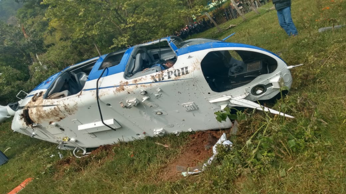 Investigan qué provocó la caída del helicóptero en Edomex