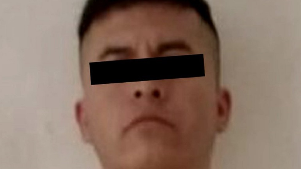 Presunto homicida intenta sobornar a policías al ser detenido en Edomex