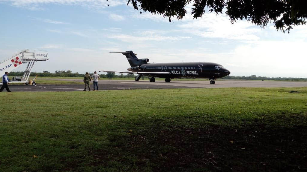 Devuelven a 76 migrantes cubanos a La Habana