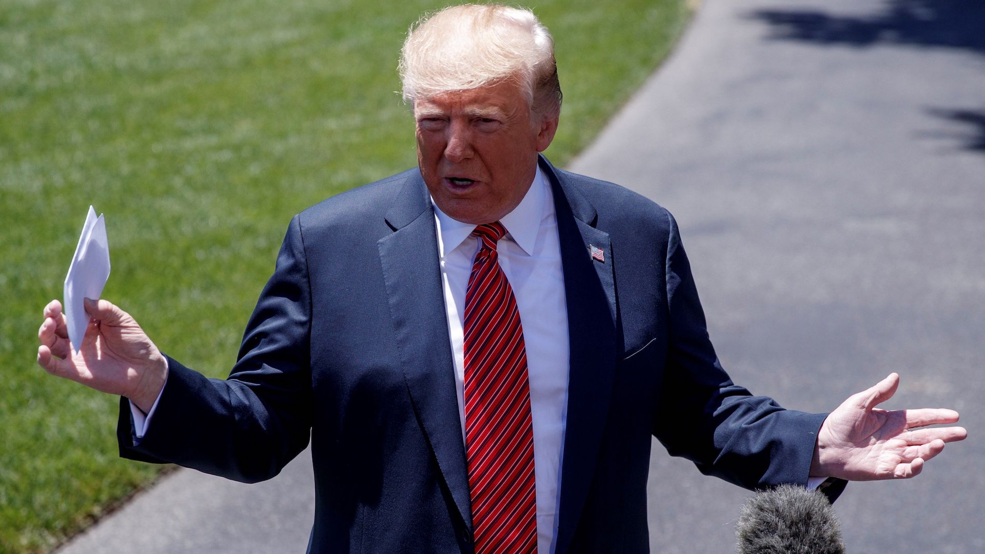 ¿Qué dice el presunto acuerdo con México que Trump mostró en la Casa Blanca?