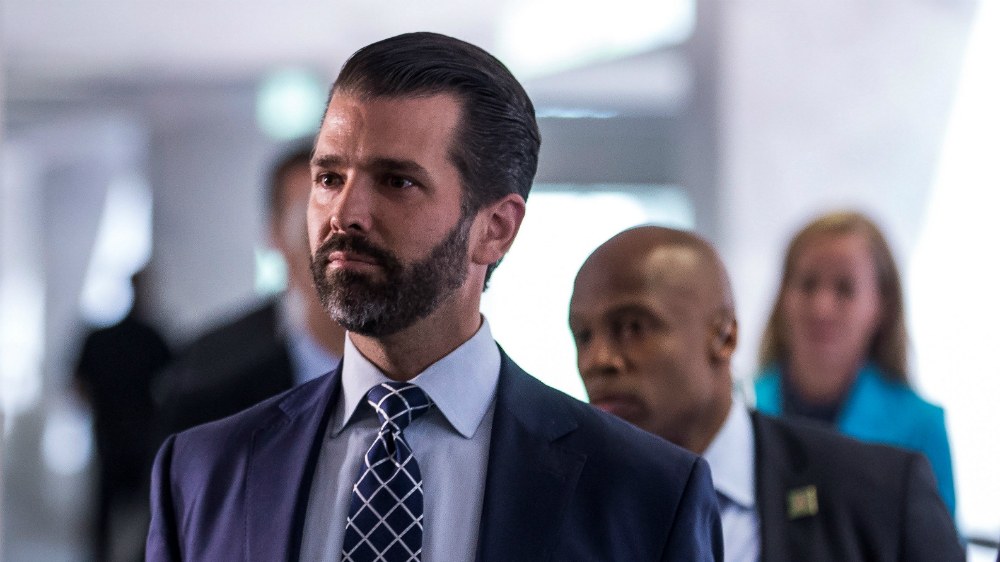 Hijo de Trump vuelve a declarar ante Congreso y rechaza haber cometido perjurio