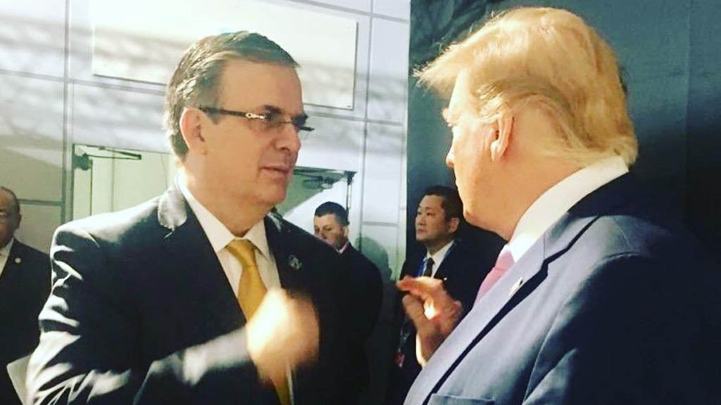 Marcelo Ebrard saluda a Trump en la Cumbre del G20
