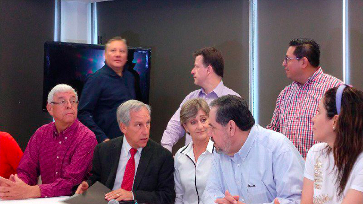 Enrique Cárdenas reconoce derrota en elección de Puebla