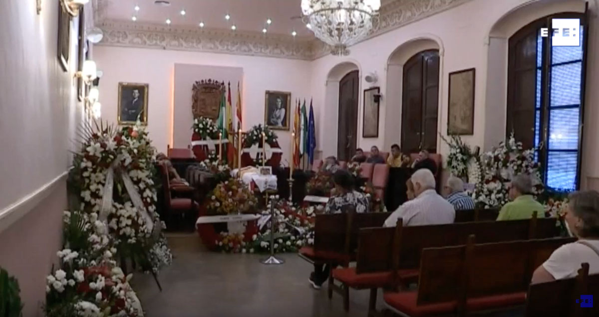 Utrera despide a Jose Antonio Reyes con un entierro multitudinario