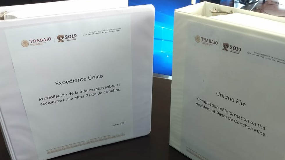 STPS entrega expediente de Pasta de Conchos a equipo de expertos