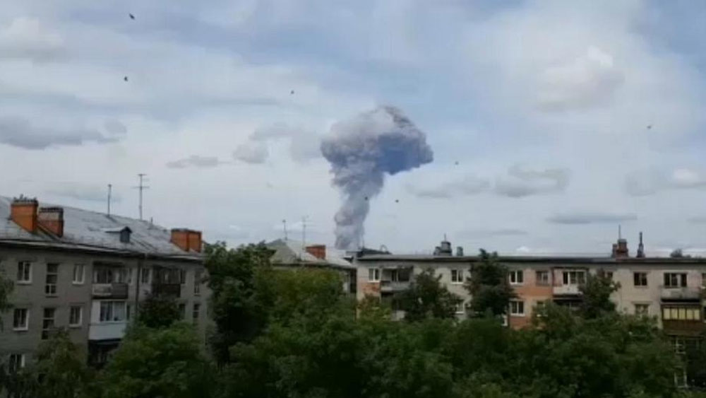 Suman 79 muertos tras explosión en fábrica de Rusia