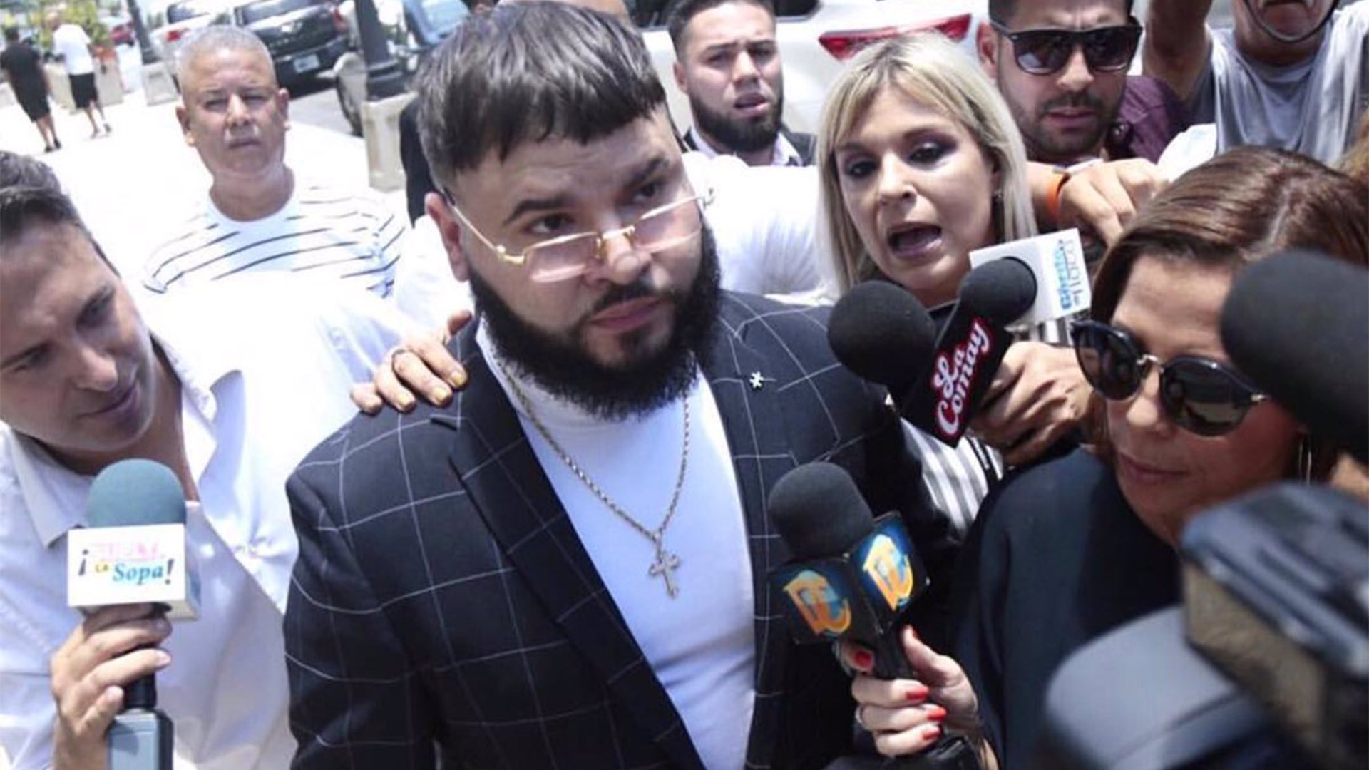 Sentencian a Farruko a 3 años de libertad condicional