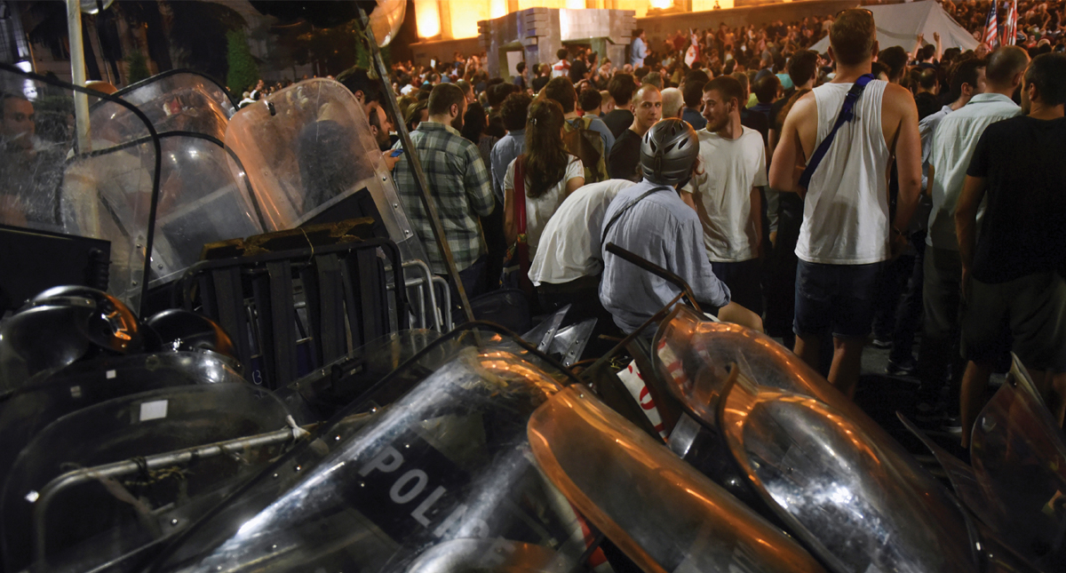 Al menos 52 heridos por protestas en Georgia