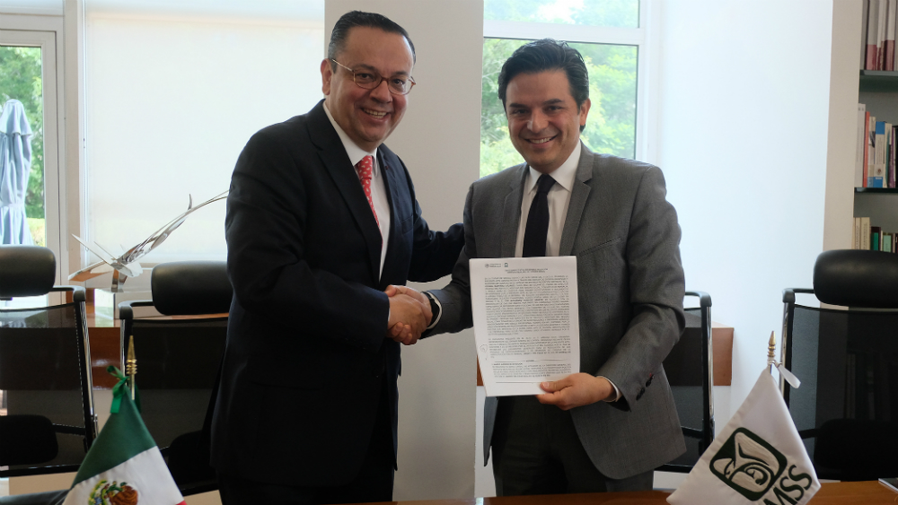 Completan Robledo y Martínez entrega-recepción del IMSS