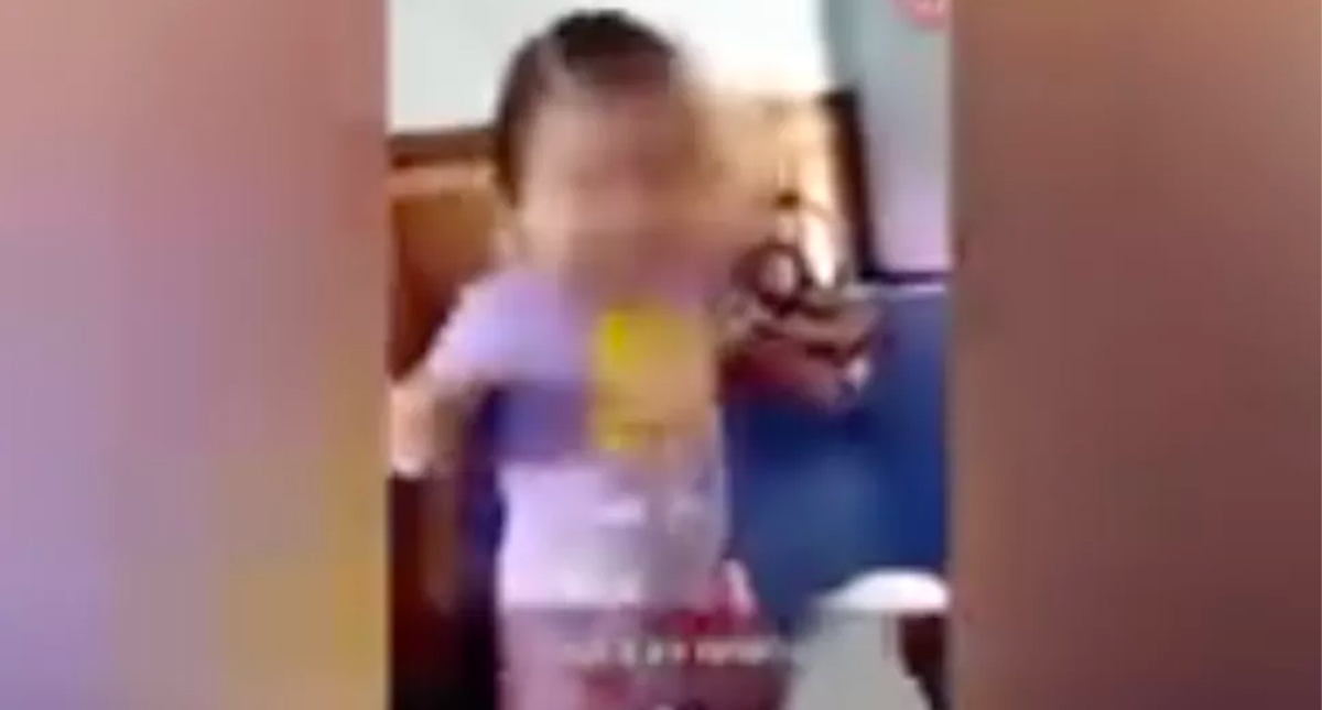 #Video Trabajadoras de guardería agreden y se burlan de bebé en NL