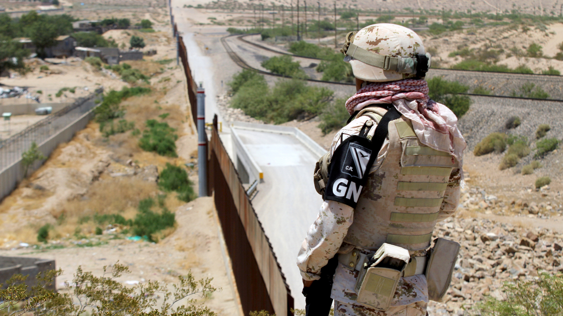 Guardia Nacional cambia de actitud tras polémica en la frontera con EE.UU. Guardia Nacional cambia de actitud tras polémica en la frontera con EE.UU.