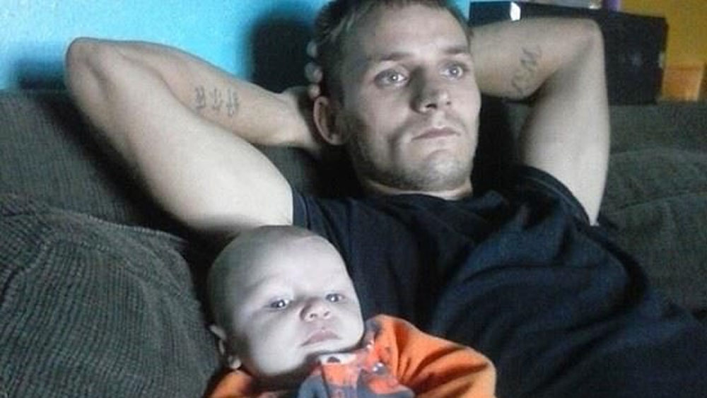 Padre se ahoga tras salvar a su hijo de tres años que cayó a lago