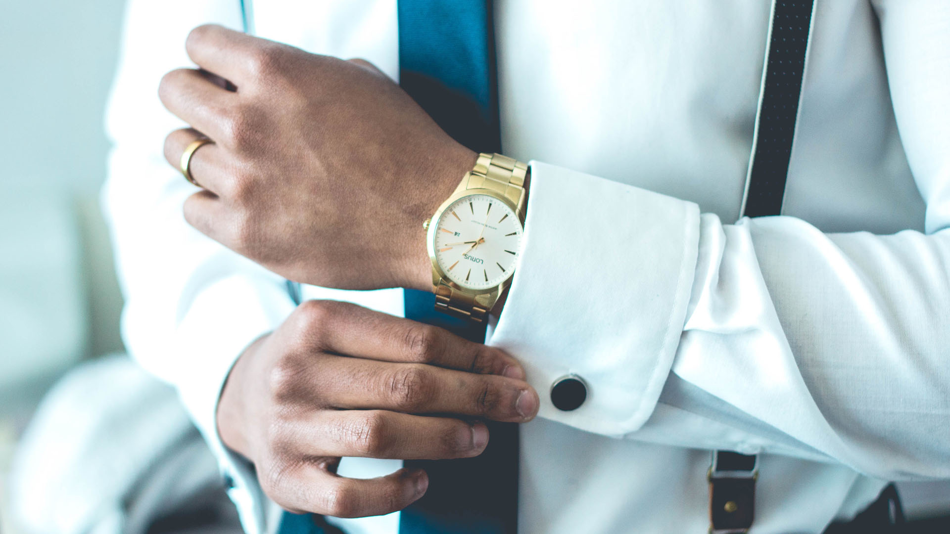 Relojes albergan ocho veces más suciedad que baños